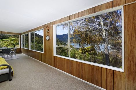 Photo of property in 30 Hope Drive, Okiwi Bay, 7193