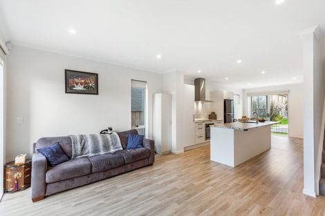 Photo of property in 9 Ambar Ridge Avenue, Massey, Auckland, 0614