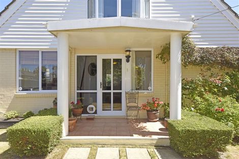 Photo of property in 29 Wayside Avenue, Burnside, Christchurch, 8053