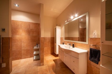 Photo of property in 51 Tutakarae Road, Kelvin Grove, Palmerston North, 4470