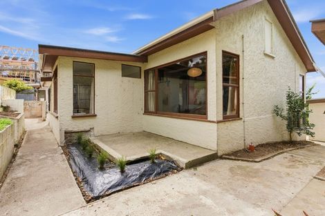 Photo of property in 13 Queen Street, Brighton, Dunedin, 9035