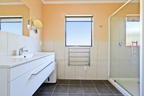 Photo of property in 16a Mchardy Street, Havelock North, 4130