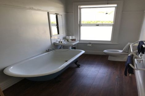 Photo of property in 39 Oxley Avenue, St Albans, Christchurch, 8014