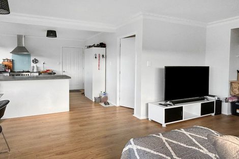 Photo of property in 52 Hilltop Avenue, Morningside, Whangarei, 0110