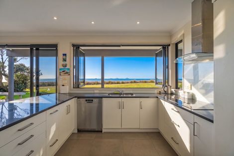 Photo of property in 27 Bonanza Place, Pauanui, Hikuai, 3579