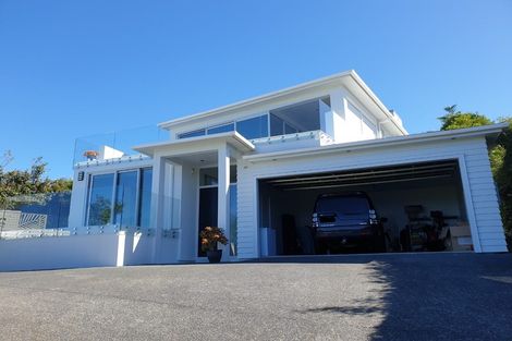 Photo of property in 72 Churchill Road, Murrays Bay, Auckland, 0630