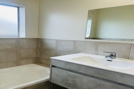 Photo of property in 273 Hills Road, Mairehau, Christchurch, 8013