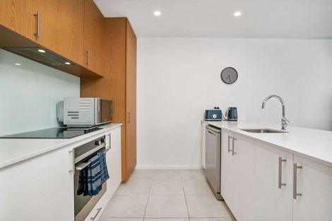 Photo of property in 8/69 Suva Street, Upper Riccarton, Christchurch, 8041