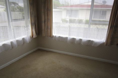 Photo of property in 9 Winiata Place, Otaki, 5512