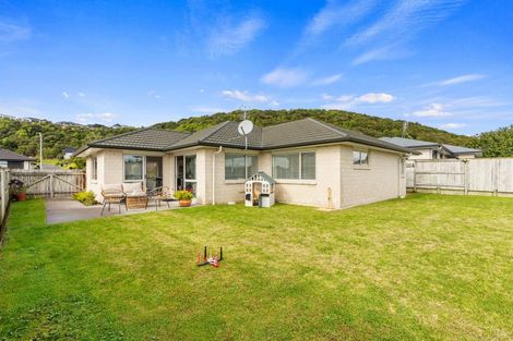 Photo of property in 14 Rochfort Crescent, Pyes Pa, Tauranga, 3112