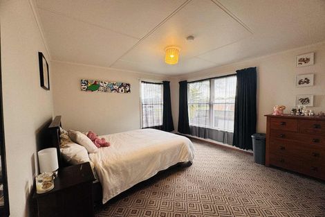 Photo of property in 17a Seddon Street, Takaro, Palmerston North, 4412