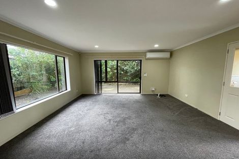 Photo of property in 69 Wayne Francis Drive, Flat Bush, Auckland, 2016