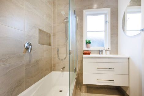 Photo of property in 7 Stirling Crescent, Hokowhitu, Palmerston North, 4410