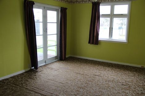 Photo of property in 8 Aberdeen Avenue, Takaro, Palmerston North, 4412