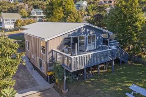 Photo of property in 13 Windsor Drive, Tairua, 3508