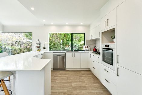 Photo of property in 41 Wairere Road, The Gardens, Auckland, 2105