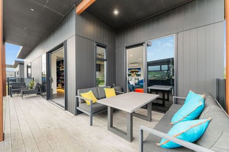 Photo of property in 3 Sandhurst Drive, Papamoa Beach, Papamoa, 3118