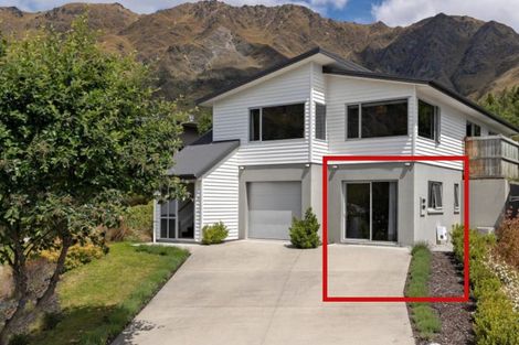 Photo of property in 30b Harrys Close, Arthurs Point, Queenstown, 9371
