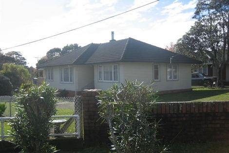 Photo of property in 10 Albert Pryor Avenue, Henderson, Auckland, 0612