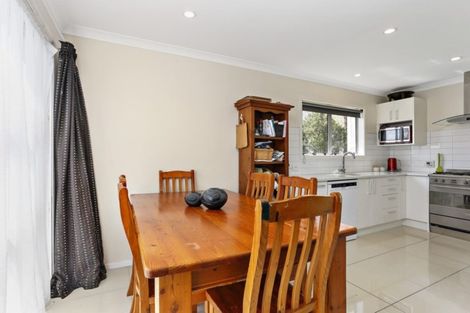 Photo of property in 251 Rangatira Road, Beach Haven, Auckland, 0626