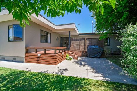 Photo of property in 5 Totara Street, Taradale, Napier, 4112