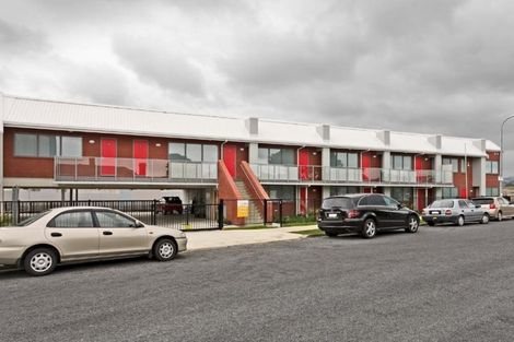 Photo of property in 6/26 Railway Street West, Papakura, 2110