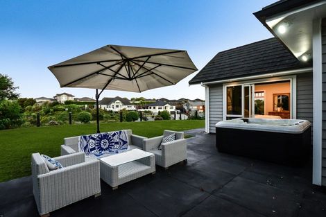 Photo of property in 17 Karl Michael Crescent, Flagstaff, Hamilton, 3210