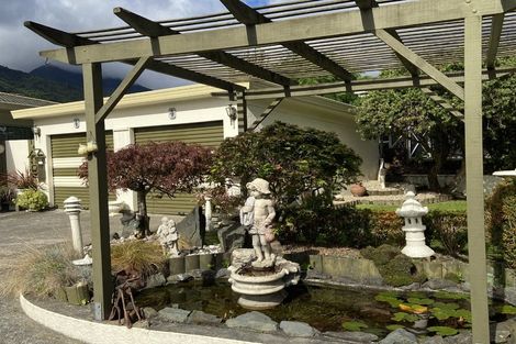 Photo of property in 12 Dorset Street, Picton, 7220