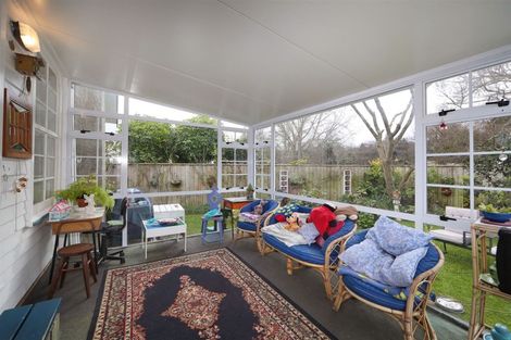 Photo of property in 17 Von Dadelszen Place, Havelock North, 4130