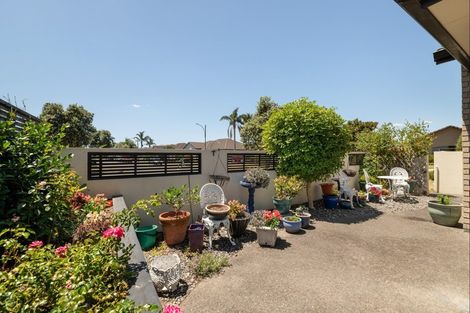 Photo of property in 43 Matene Place, Papamoa Beach, Papamoa, 3118