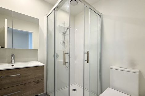 Photo of property in 16 Hoopers Road, Glen Eden, Auckland, 0602