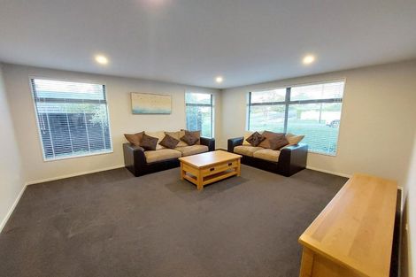 Photo of property in 74 Madison Terrace, Silverdale, 0932