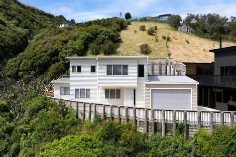 Photo of property in 34 Cheetwood Street, Churton Park, Wellington, 6037