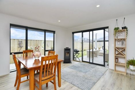 Photo of property in 5 Clare Street, Woodend, 7610