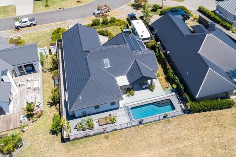 Photo of property in 48 Cassinia Close, Papamoa Beach, Papamoa, 3118