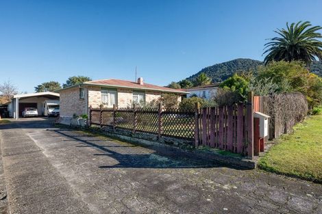 Photo of property in 10 Roosevelt Road, Western Heights, Rotorua, 3015
