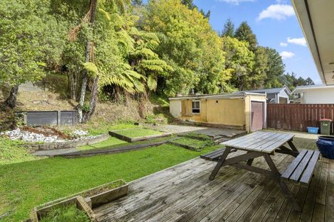 Photo of property in 80 Hine Road, Wainuiomata, Lower Hutt, 5014