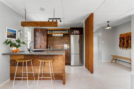 Photo of property in 309 Hetherington Road, Whangamata, 3620