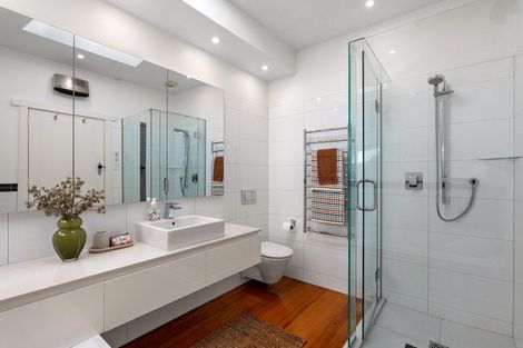 Photo of property in 159 Weston Road, St Albans, Christchurch, 8052