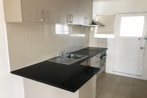 Photo of property in 2/120 Saint George Street, Papatoetoe, Auckland, 2025