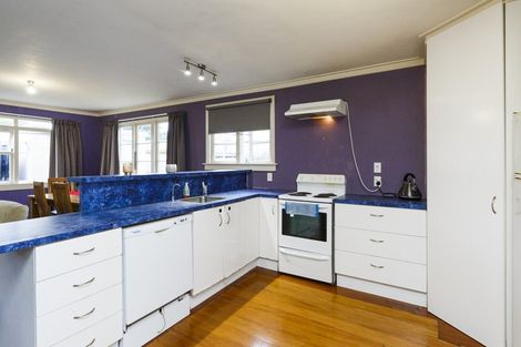 Photo of property in 71 Florence Avenue, Palmerston North, 4414