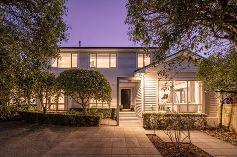 Photo of property in 8 Lochiel Road, Khandallah, Wellington, 6035