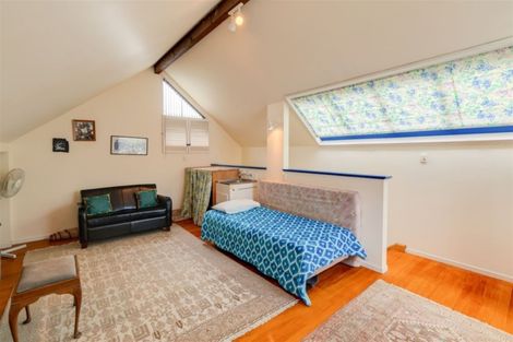 Photo of property in 22 Poynder Avenue, Merivale, Christchurch, 8014