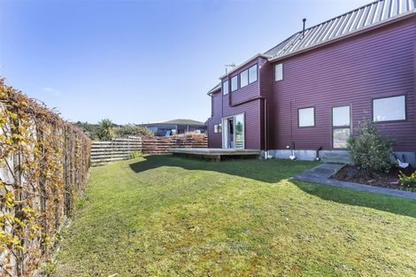 Photo of property in 19 Observatory Close, Whitby, Porirua, 5024