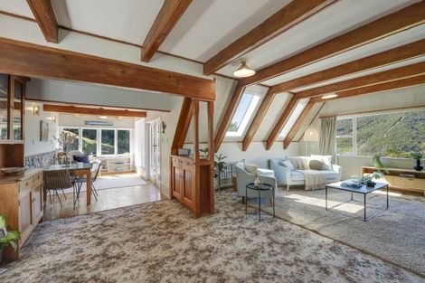 Photo of property in 5 Main Road, Havelock, 7100