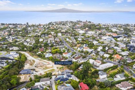 Photo of property in 35 Palmer Crescent, Mission Bay, Auckland, 1071