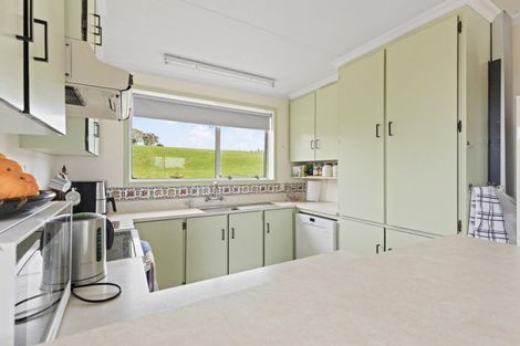 Photo of property in 13 Pukekohatu Street, Waitara, 4320