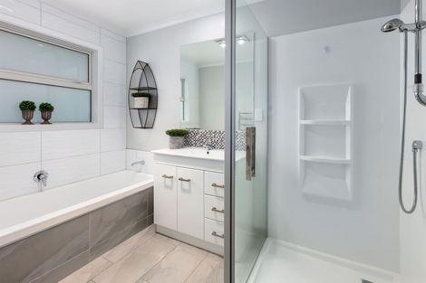 Photo of property in 157 Matai Road, Raumati Beach, Paraparaumu, 5032