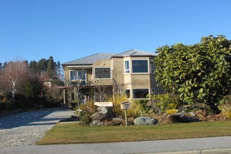 Photo of property in 88 Upton Street, Wanaka, 9305
