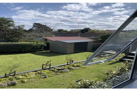 Photo of property in 64a Mariri Road, One Tree Hill, Auckland, 1061